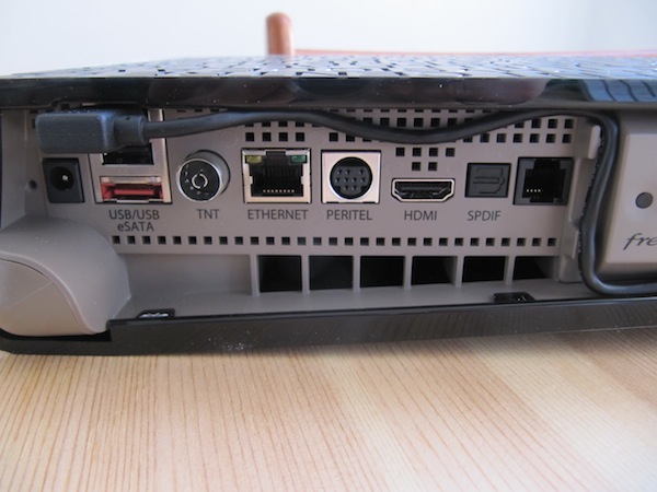 Freebox Player ports and sockets