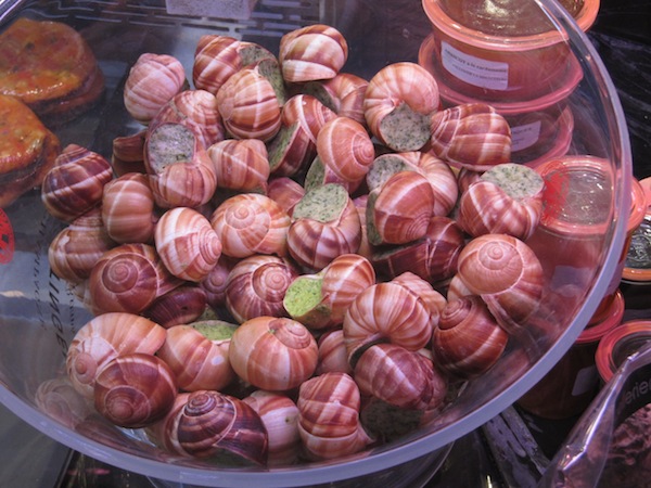 Infamous French snails with garlic butter filling