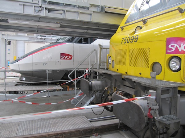  TGV and freight diesel engine
