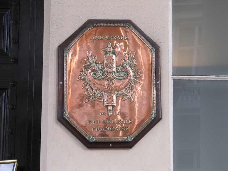 Plaque outside the French Embassy