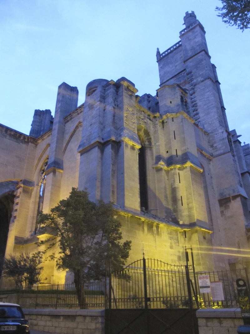 Narbonne cathedral at dusk