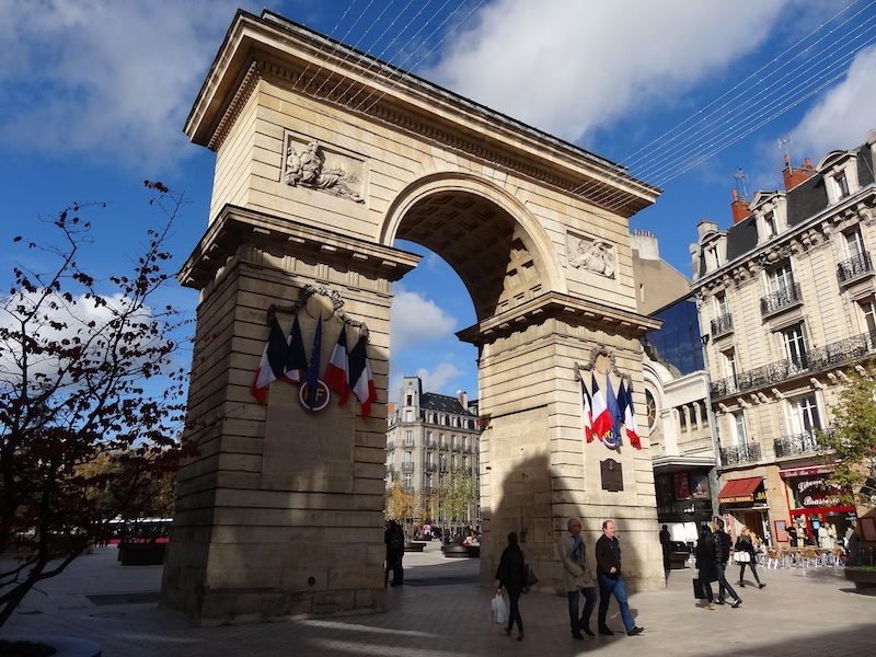 A gateway into Dijon