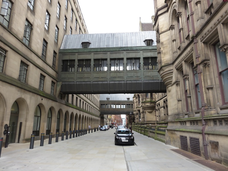 Walkways join council buildings
