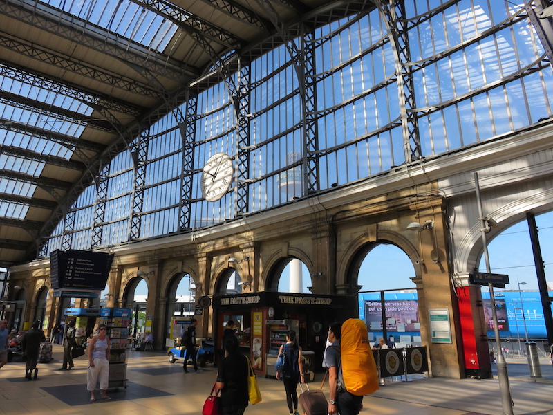 Clock in Liverpool Lime Street Station