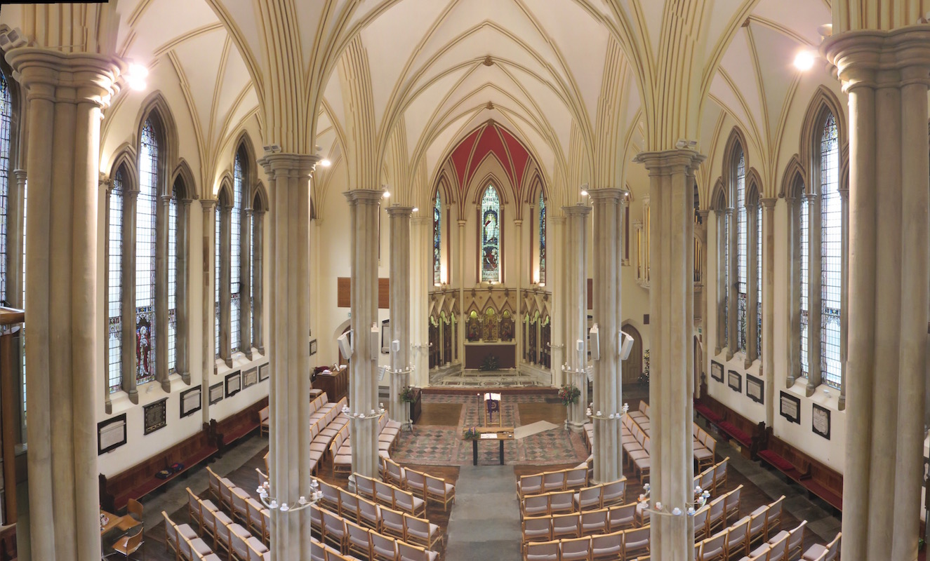 Panoramic view inside St Michaels in Bath