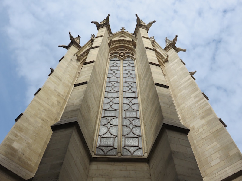 Sainte-Chapelle&rsquo;s imposing exterior