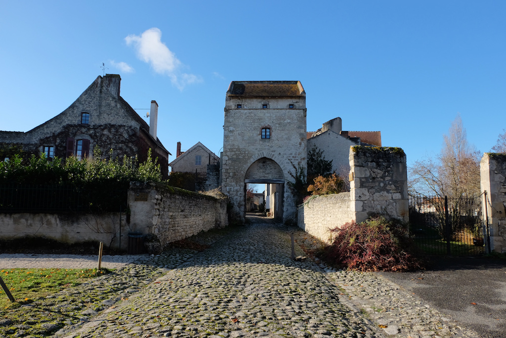 Gatehouse in Charroux