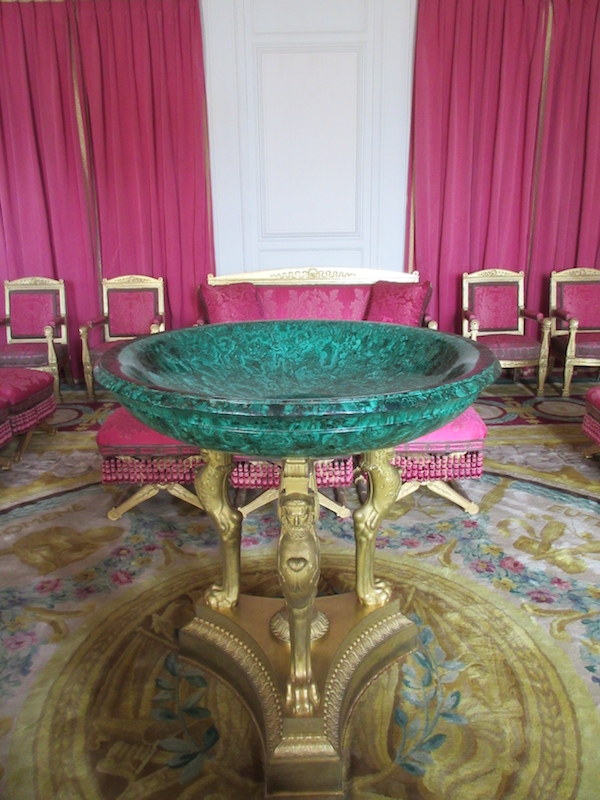Bright colours adorn the rooms of the Grand Trianon